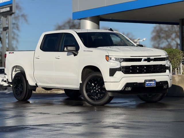2026 Chevrolet Silverado 1500 RST Crew Cab 4WD
