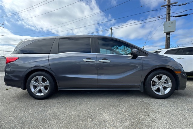 2019 Honda Odyssey EX photo 2
