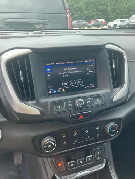 2020 Gmc Terrain SLE photo 2