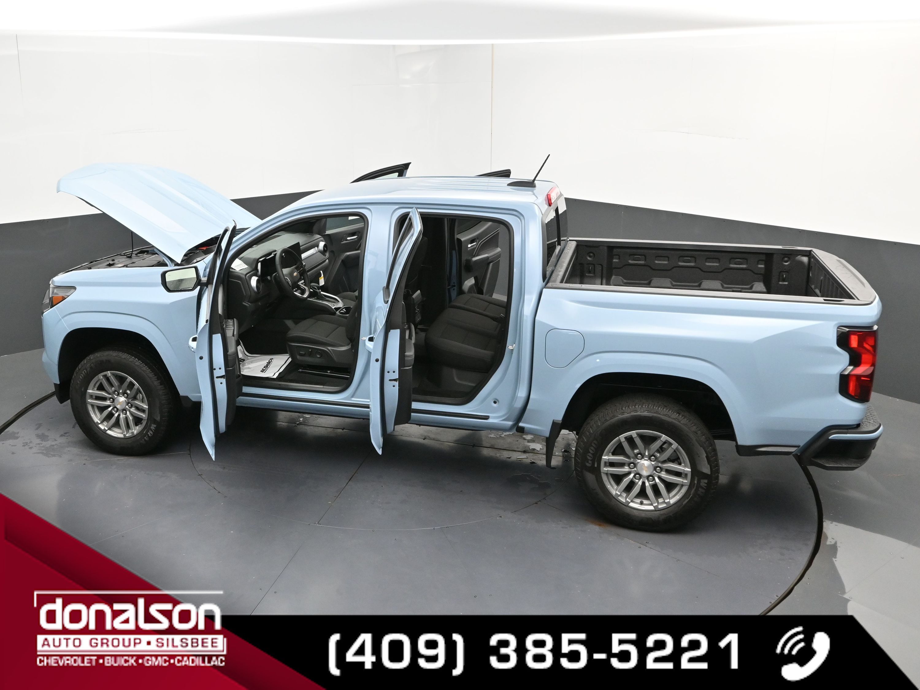 2025 Chevrolet Colorado Work Truck LT photo 26