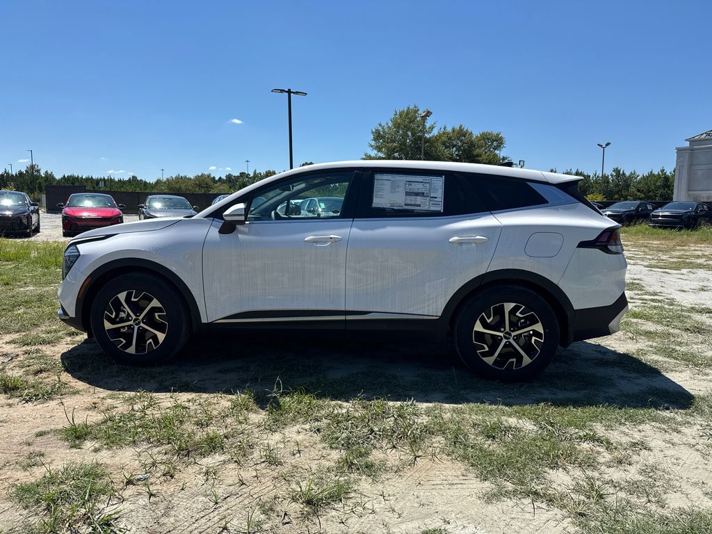 2025 Kia Sportage EX photo 5