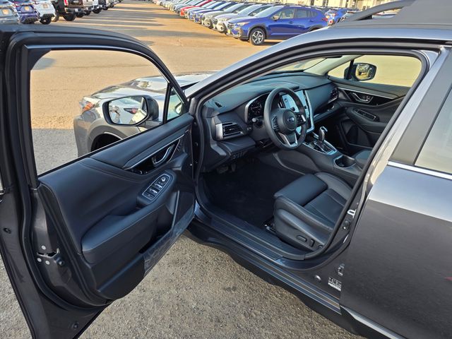 2025 Subaru Outback Limited photo 38
