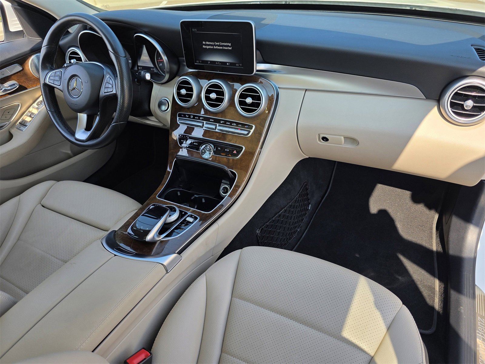 2016 Mercedes Benz C 300 photo 27