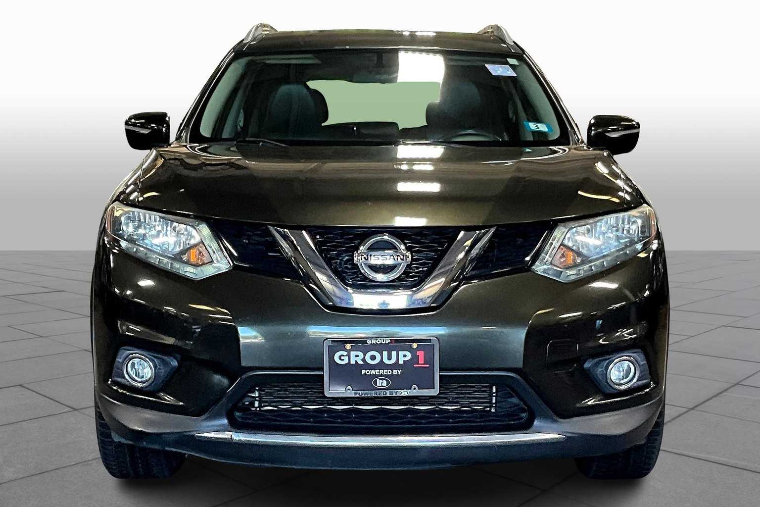 2015 Nissan Rogue SL photo 3