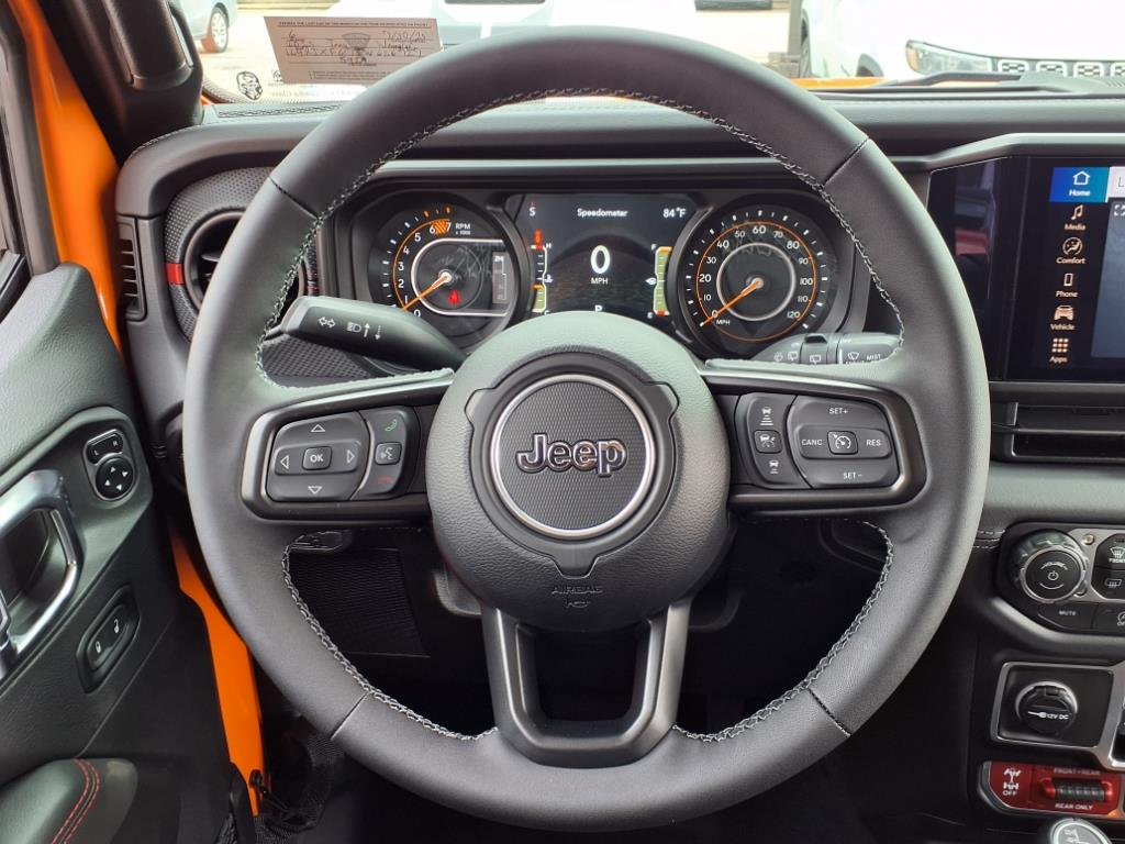2025 Jeep Wrangler Rubicon photo 11