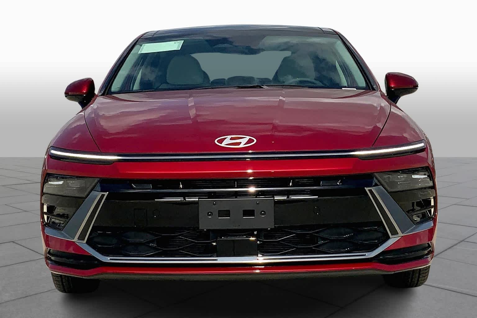 2024 Hyundai Sonata SEL photo 3