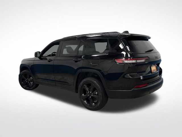 2024 Jeep Grand Cherokee Limited photo 2