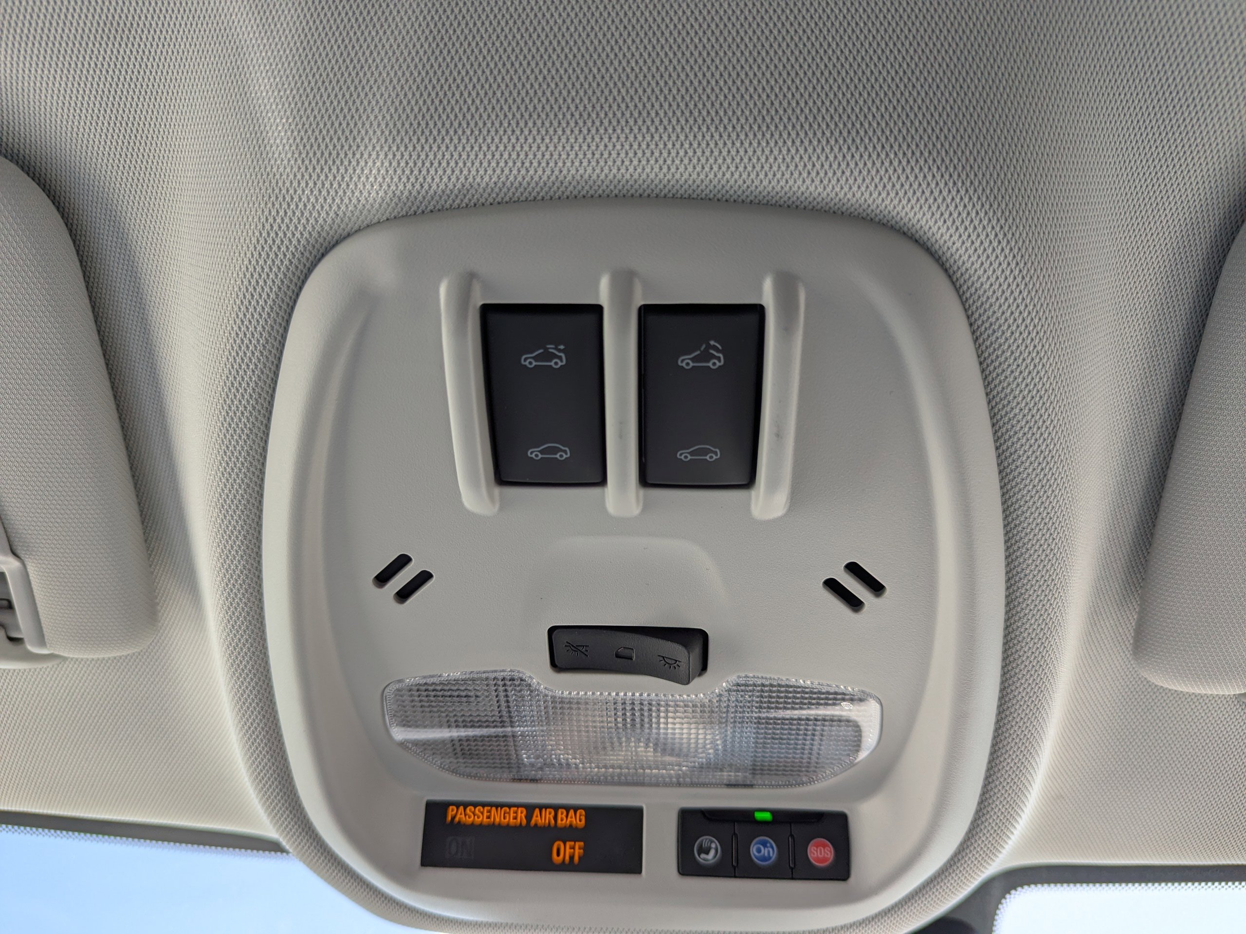2025 Chevrolet Trax LT photo 23