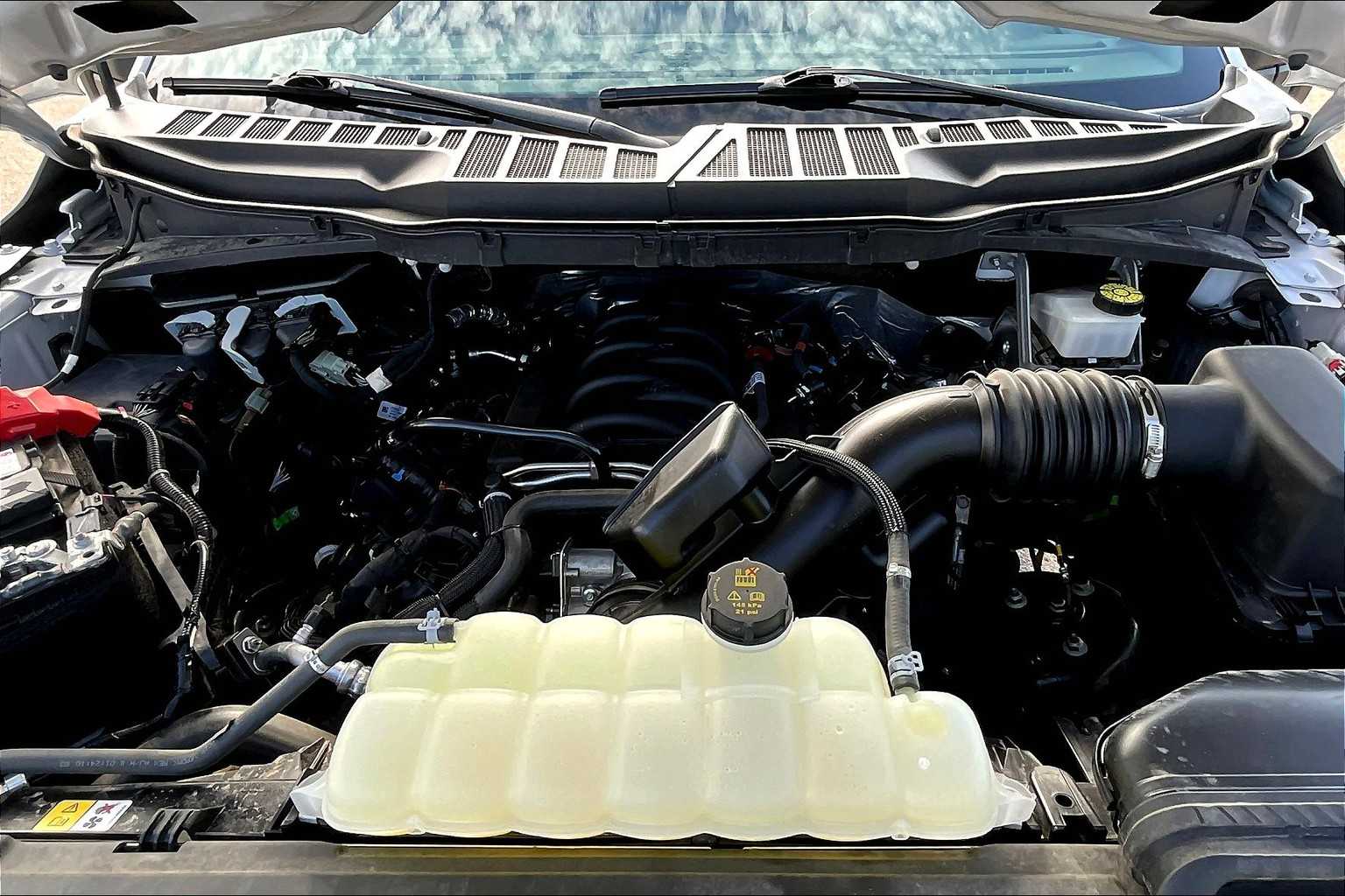 2024 Ford F-150 STX photo 29