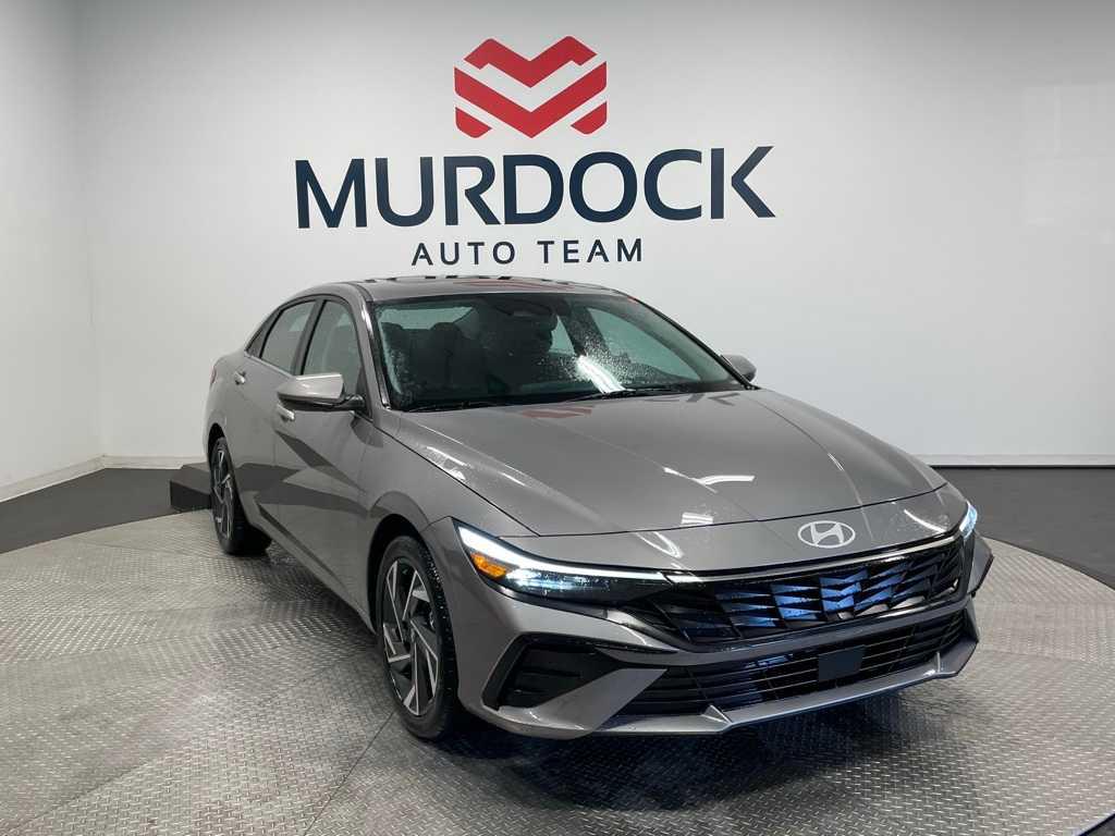 2024 Hyundai Elantra SEL Convenience photo 4