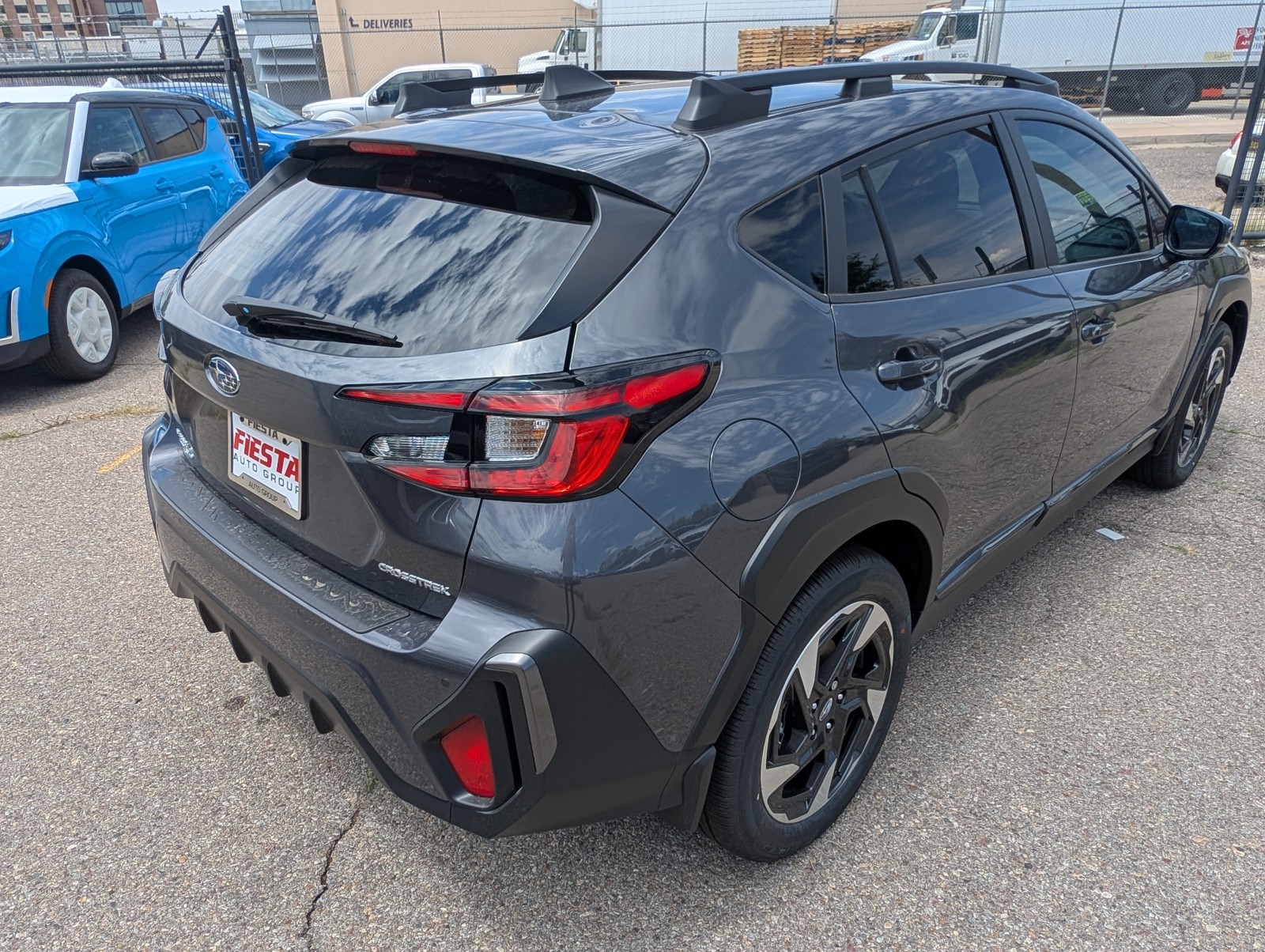 New 2025 MAGNEITE GRAY PEARL Subaru Limited image 5