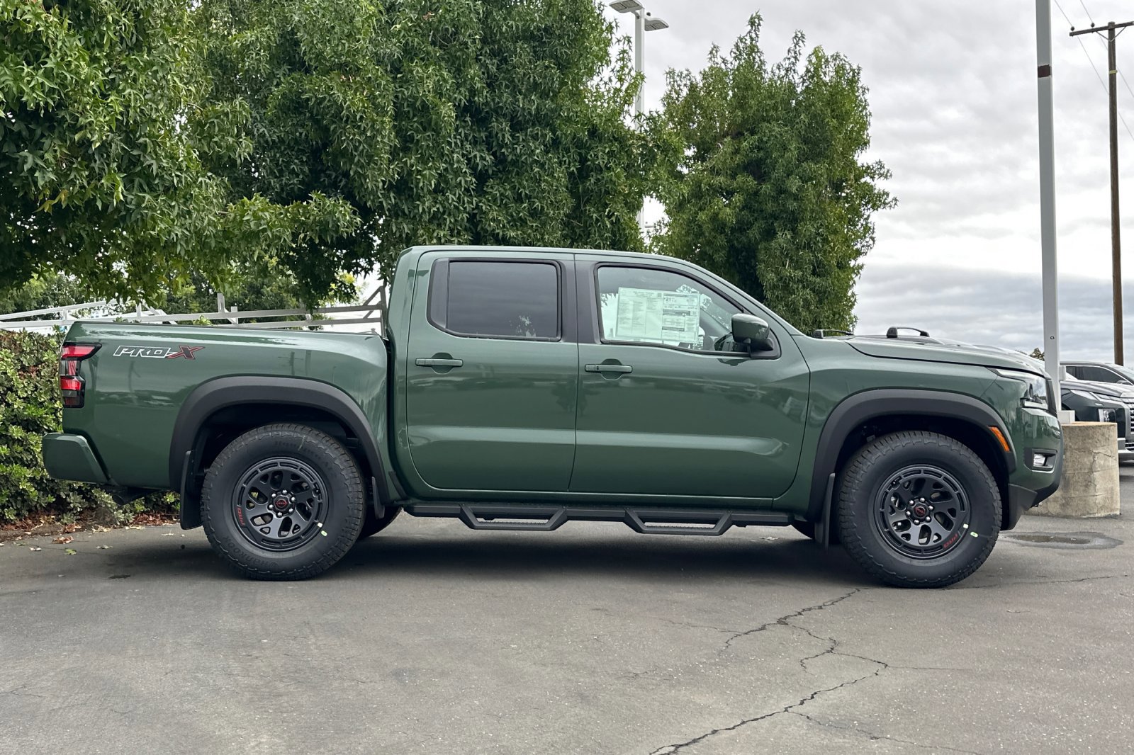 2026 Nissan Frontier PRO-X photo 3