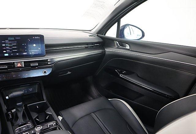 2025 Kia K5 GT-Line photo 15