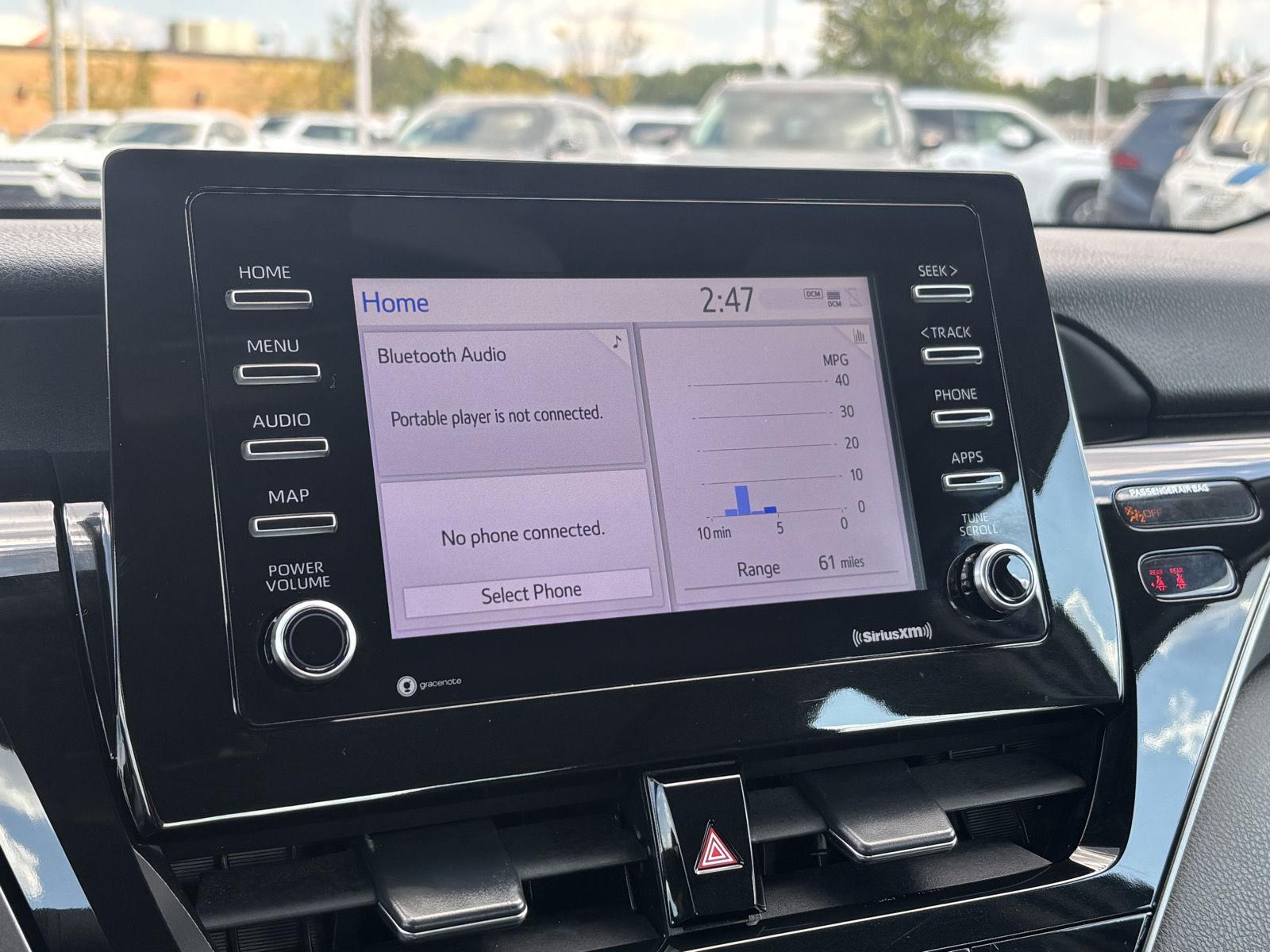 2021 Toyota Camry SE photo 23