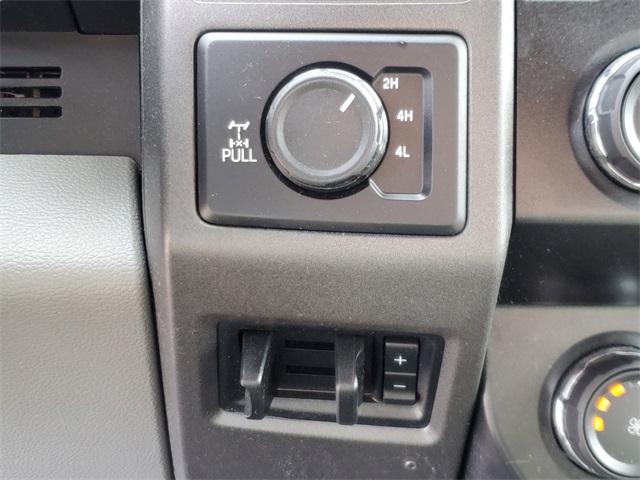 2020 Ford F-250 XL photo 3