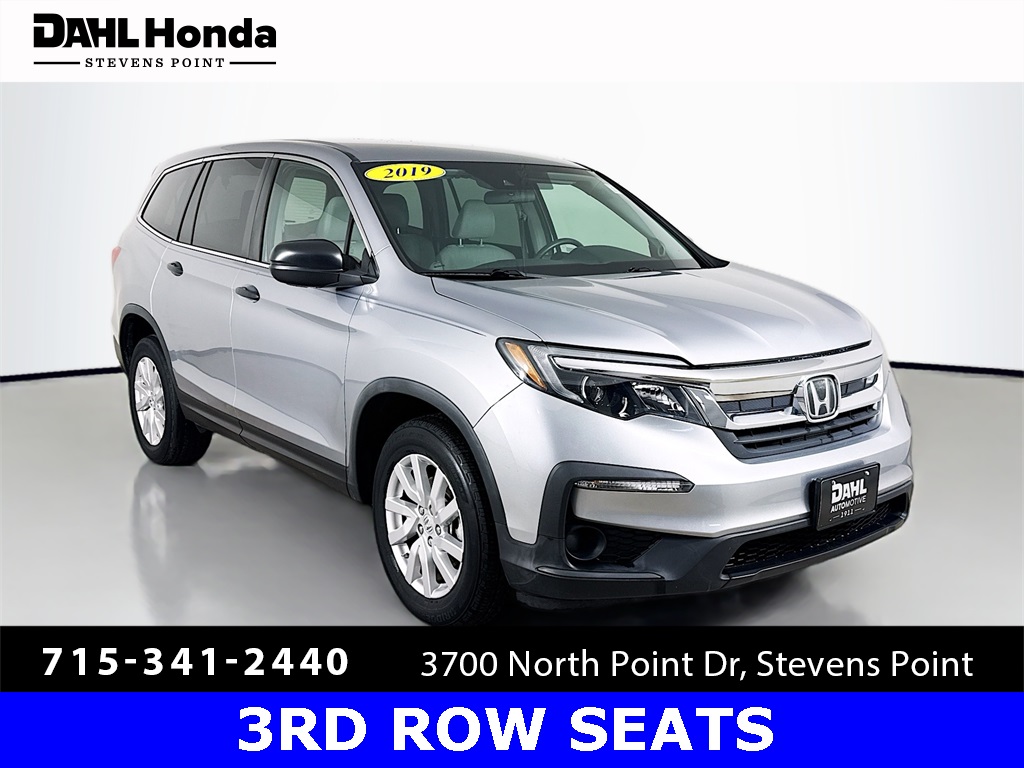 2019 Honda Pilot LX's photo