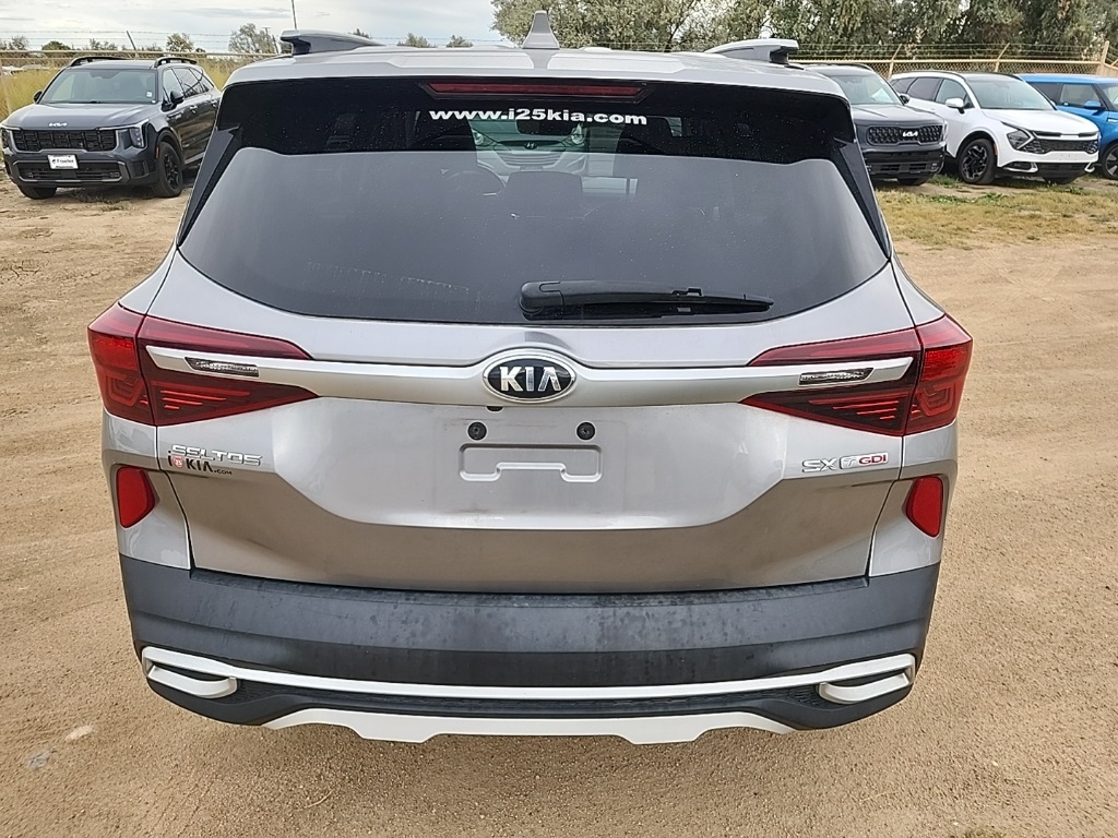 2021 Kia Seltos SX photo 2