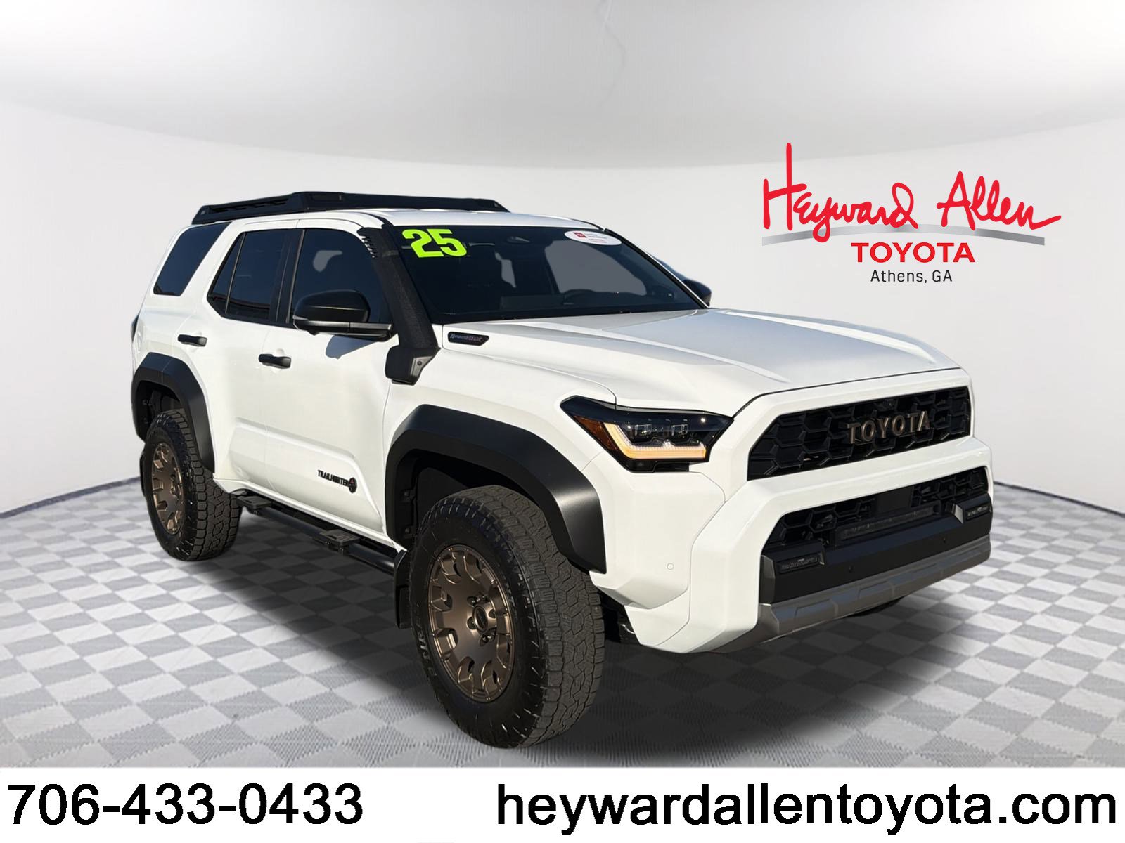 2025 Toyota 4Runner Trailhunter's photo