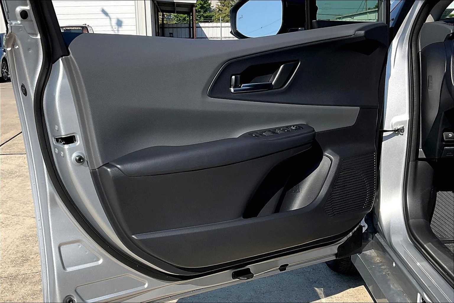 2026 Toyota Prius XLE photo 10