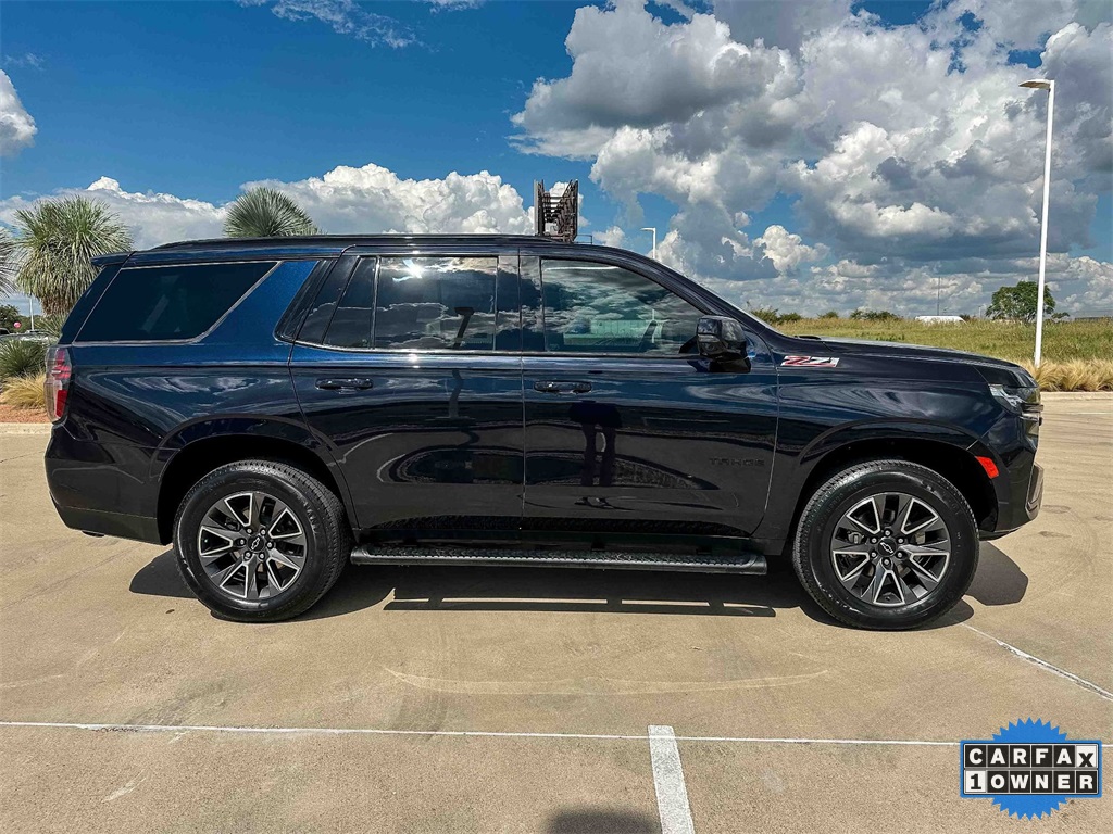 2023 Chevrolet Tahoe Z71 photo 2