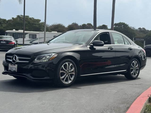 2017 Mercedes Benz C 300 photo 2