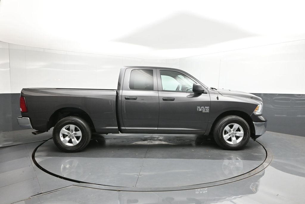 2024 Ram 1500 Classic SLT photo 24