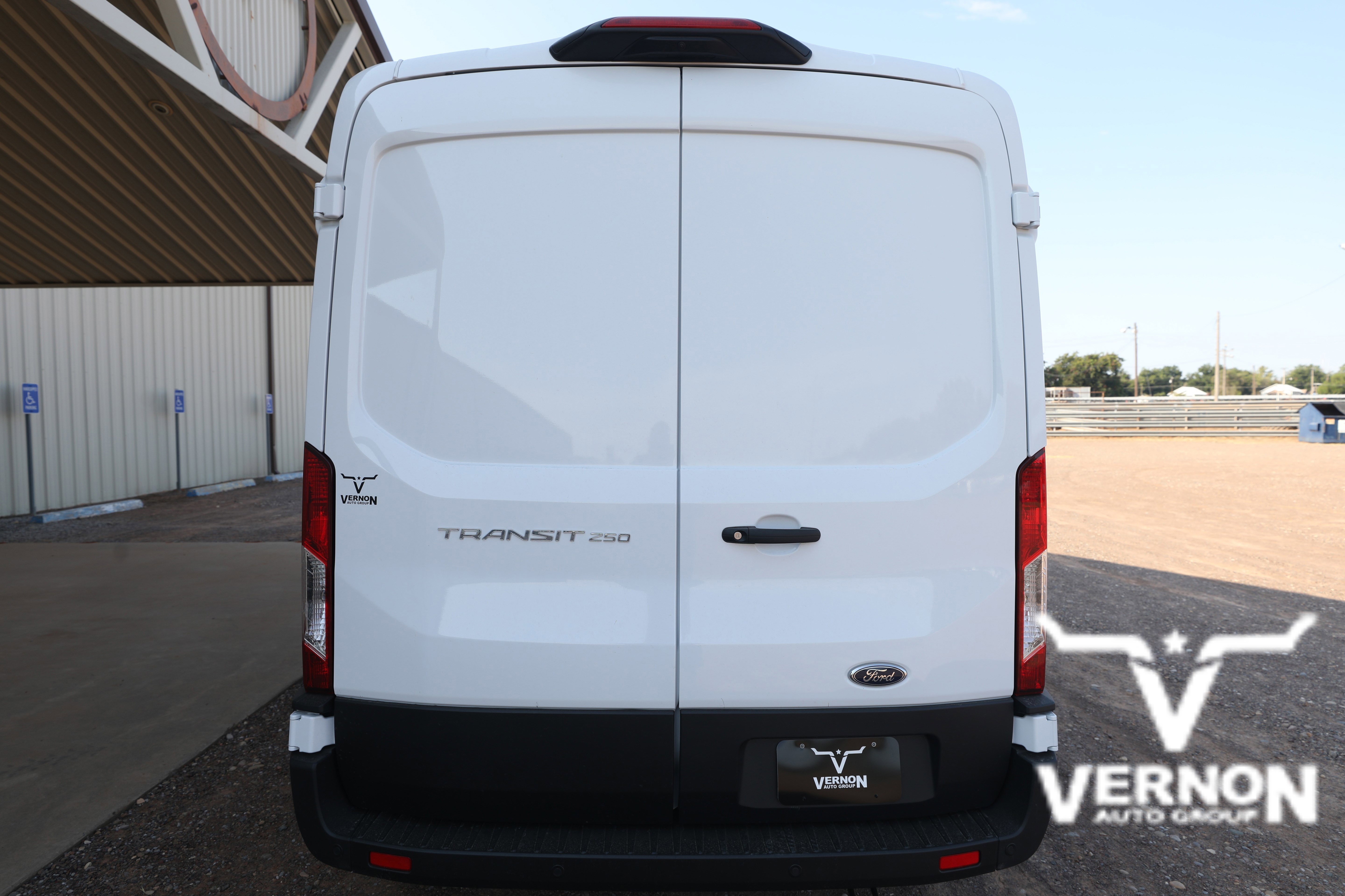 2025 Ford Transit Cargo Van XL photo 2