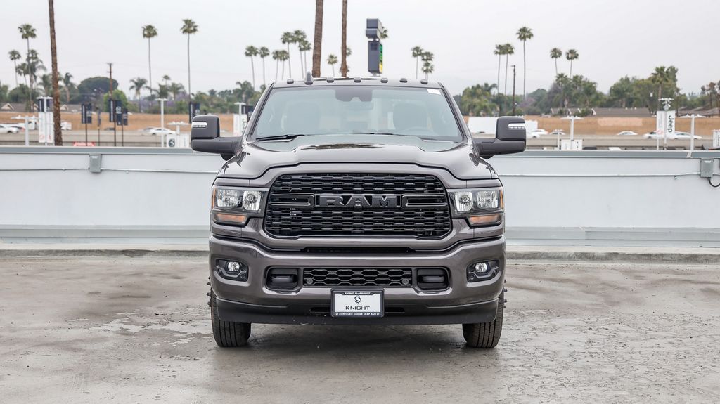 2024 Ram 3500 Big Horn photo 3