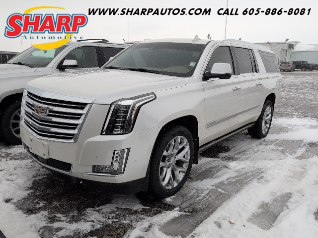 2019 Cadillac Escalade ESV Platinum's photo