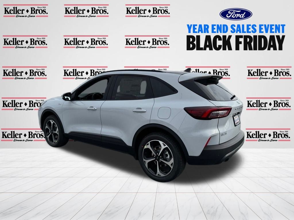 2026 Ford Escape Hybrid ST-Line Select photo 3