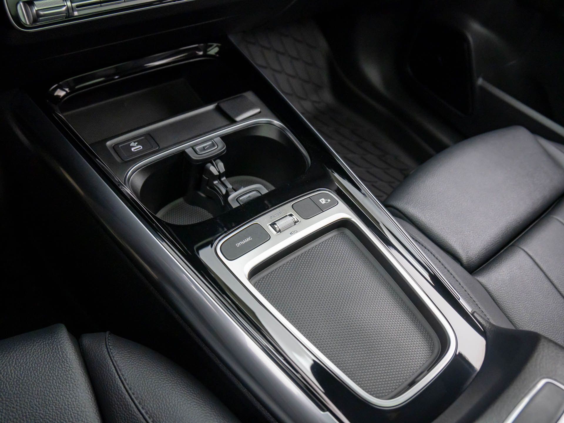 2026 Mercedes Benz GLA 250 4MATIC photo 11