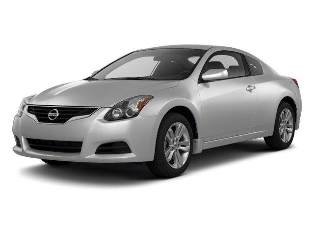 2013 Nissan Altima Coupe S's photo