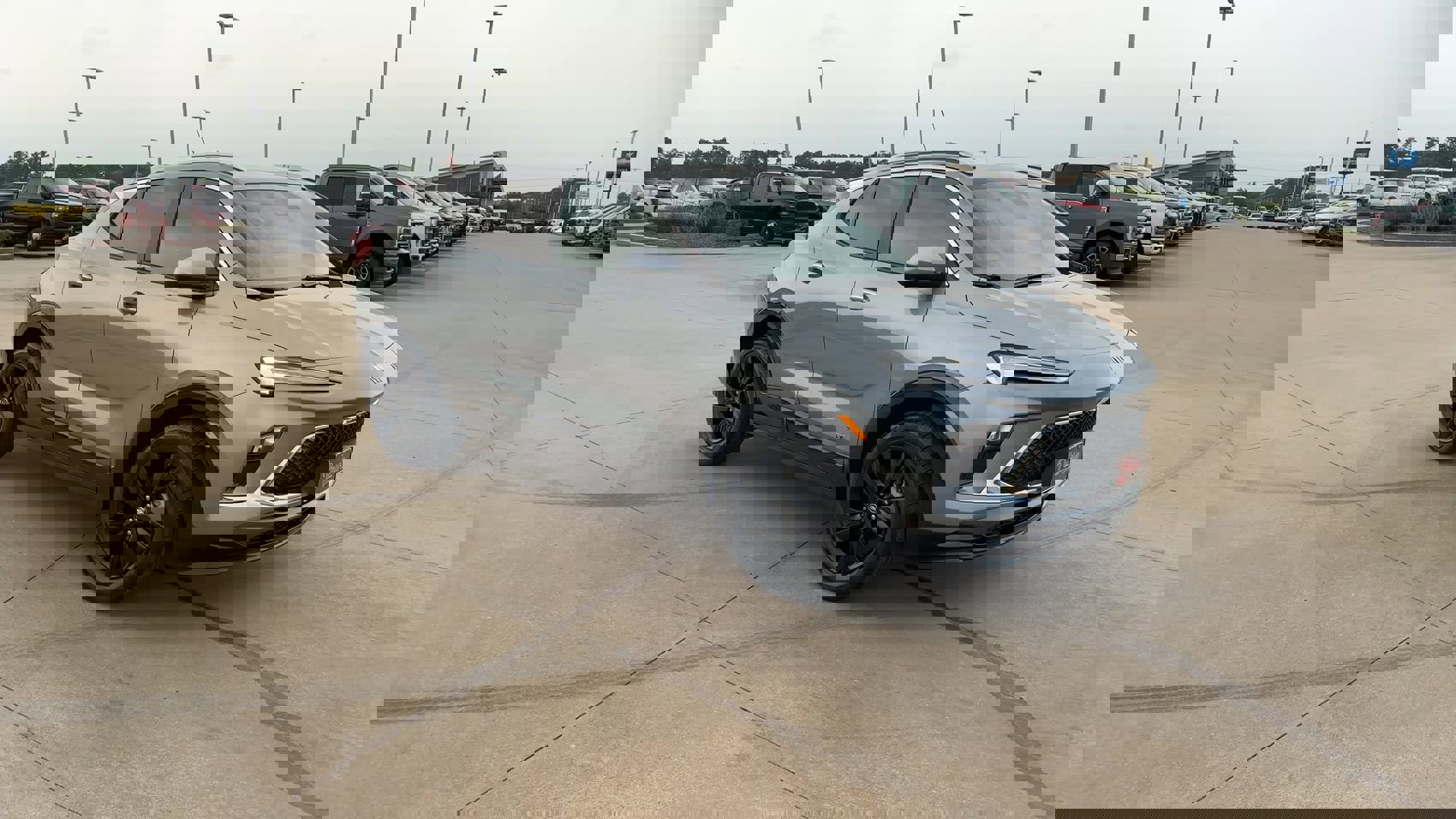 2025 Buick Encore GX Sport Touring photo 2