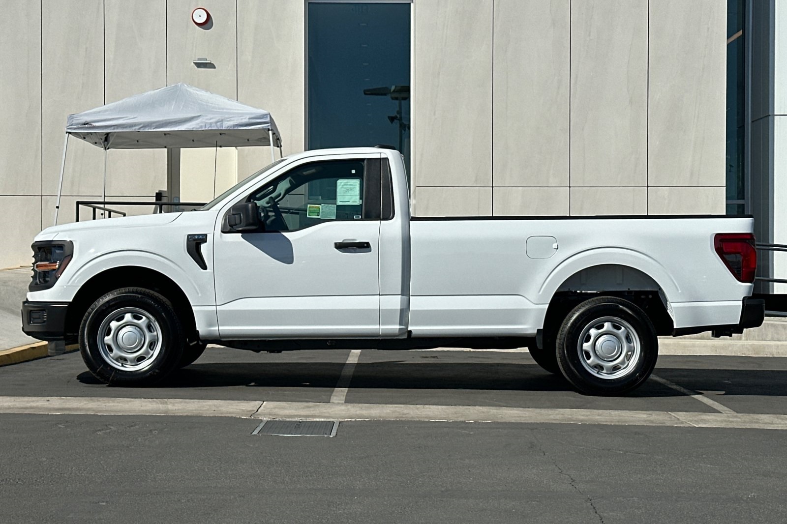 2025 Ford F-150 XL photo 6