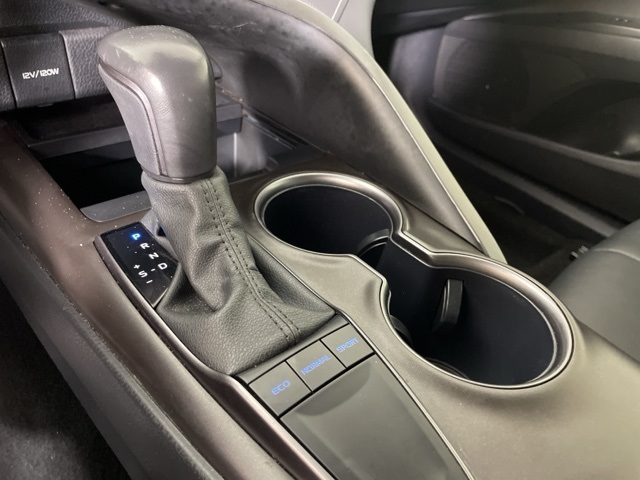 2024 Toyota Camry SE photo 28