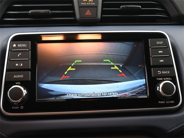 2025 Nissan Versa SV photo 6