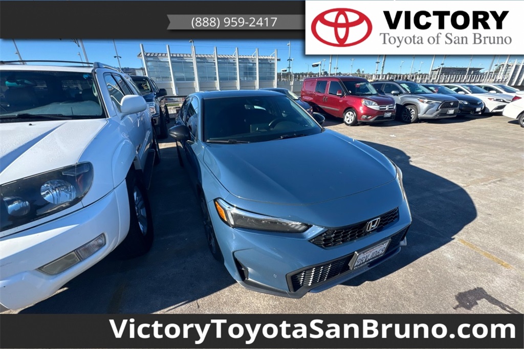 2025 Honda Civic Sport Touring's photo