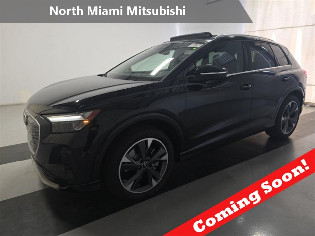 2022 Audi Q4 e-tron Premium Plus's photo