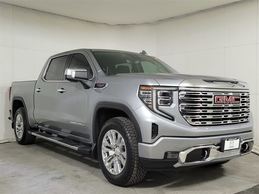 2023 GMC SIERRA - Image 11
