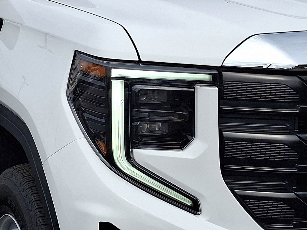 2023 Gmc Sierra Base photo 9