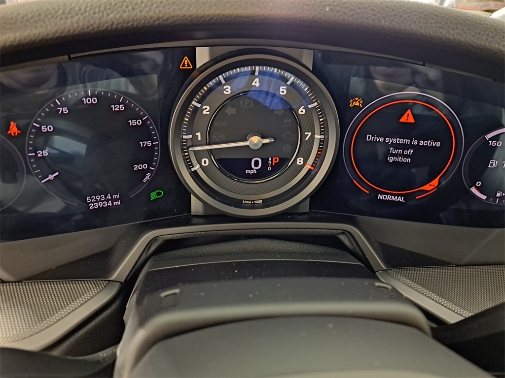 Used 2021 White Porsche Carrera 4S image 23