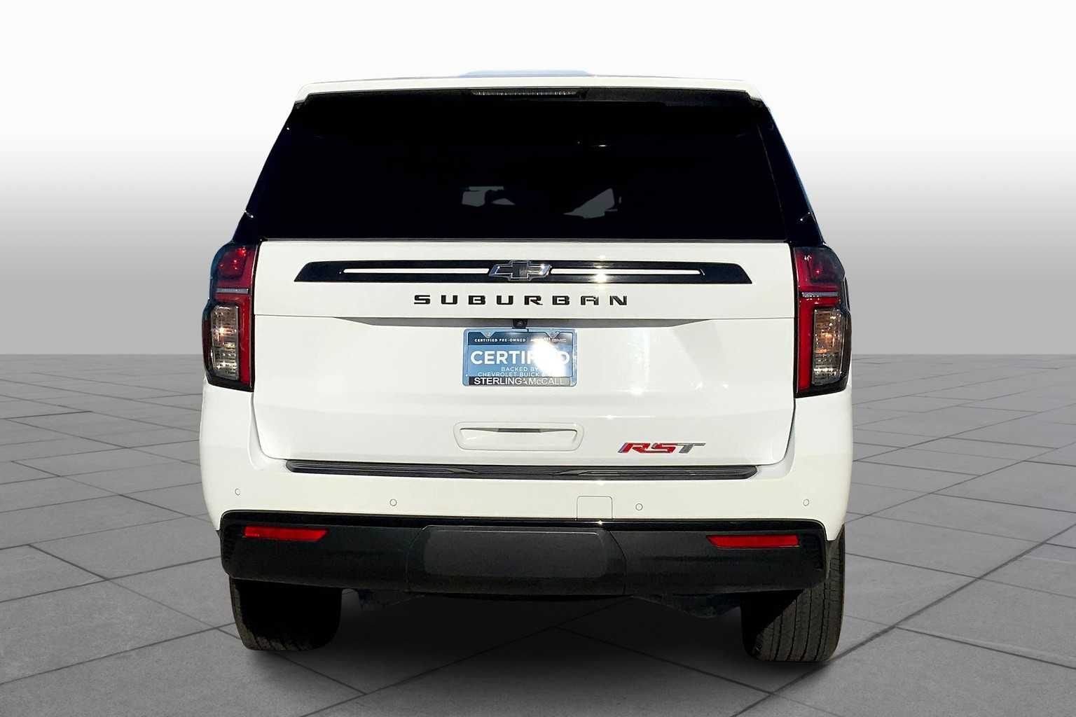 2024 Chevrolet Suburban RST photo 4