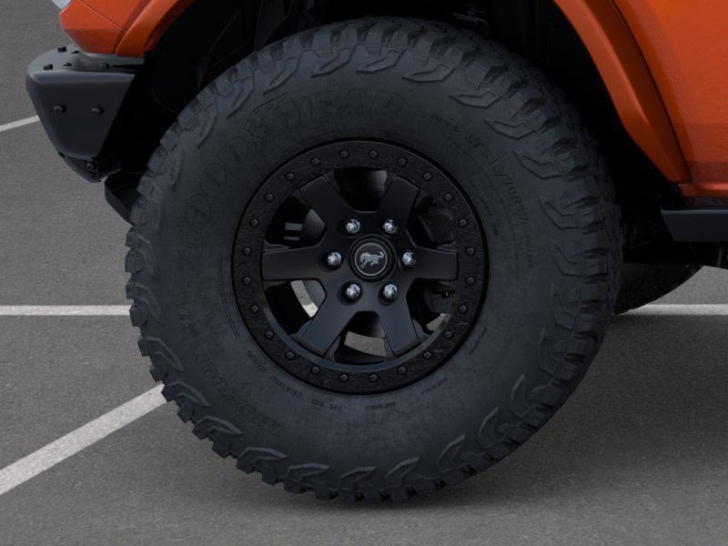 2025 Ford Bronco First Edition photo 21