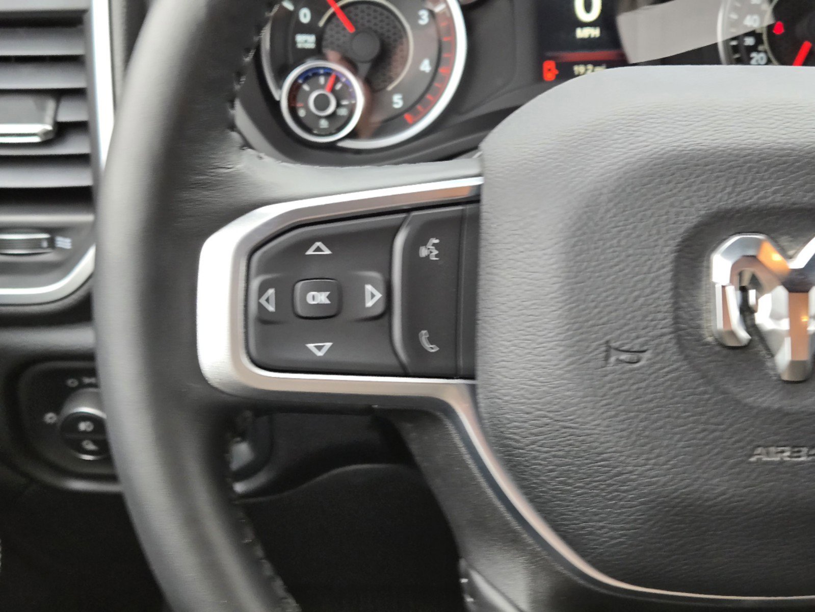 2024 Ram 2500 Big Horn photo 30