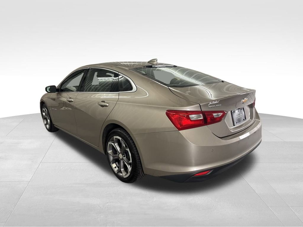 2024 Chevrolet Malibu 1LT photo 4