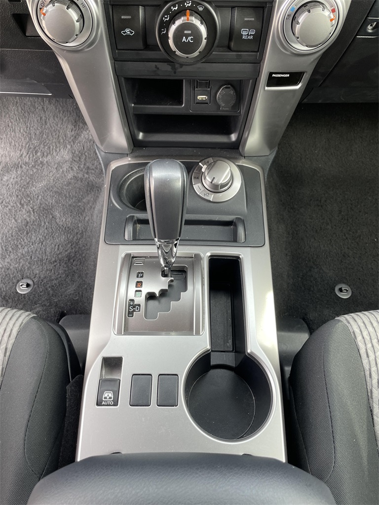 2024 Toyota 4Runner SR5 photo 22