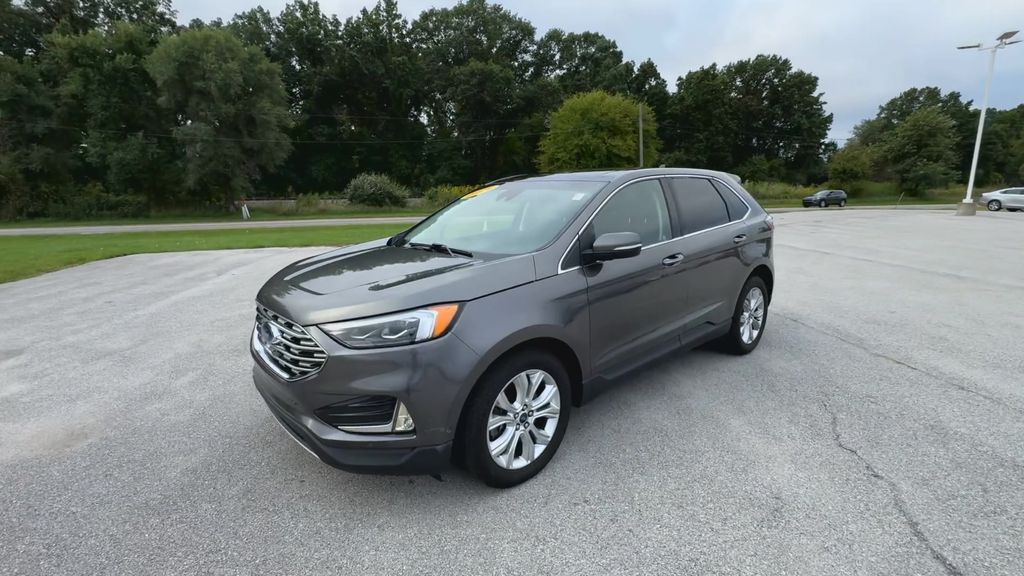 2019 Ford Edge Titanium photo 4