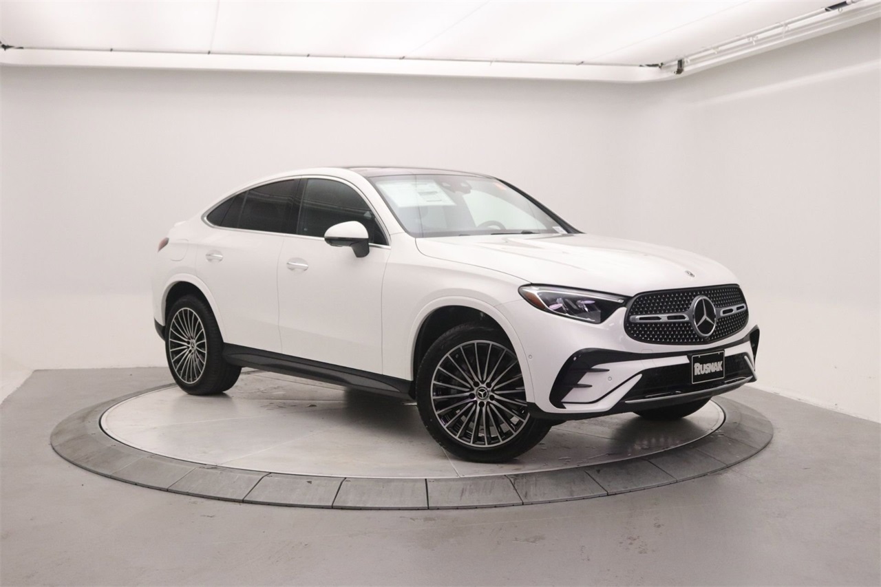2026 Mercedes-Benz GLC Coupe GLC 300's photo
