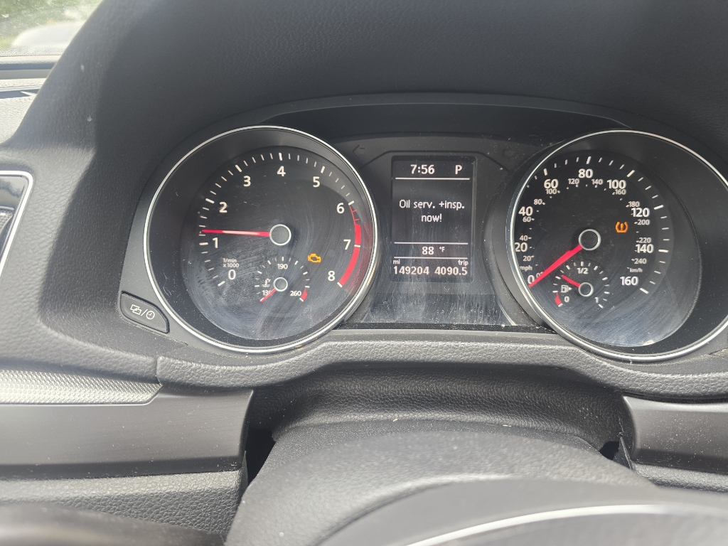 2017 Volkswagen Passat R-Line photo 9