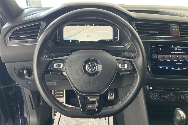 2021 Volkswagen Tiguan SEL Premium R-Line photo 33